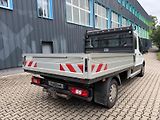 Ford Transit 2,0 TDCi 4x4 /valník/7-místný - náhled 2