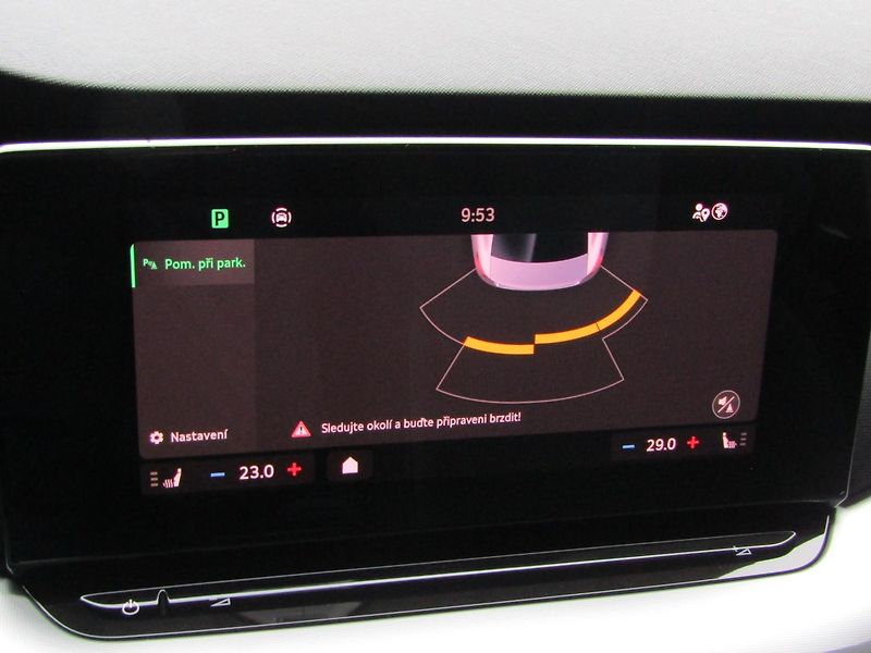 Škoda Octavia IV FL Selection 1.5 TSI /110kW - fotka 30 z 30