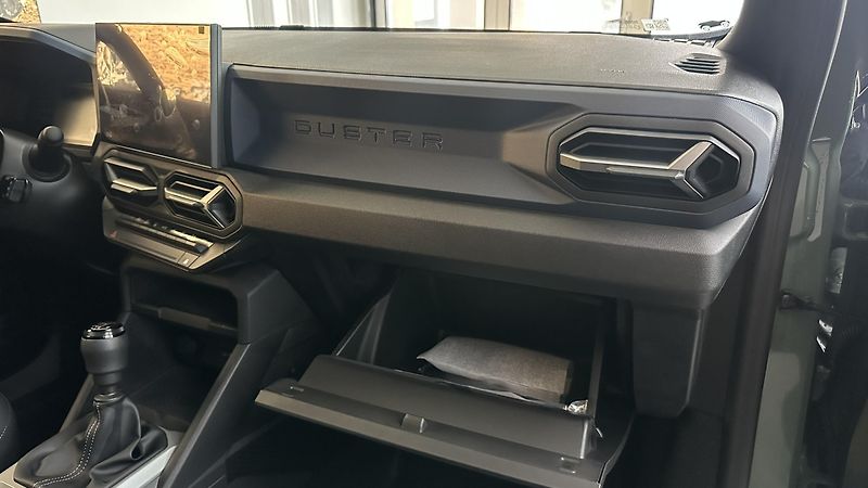 Dacia Duster (2026) Journey Hybrid-G 150 4x4 - fotka 22 z 30