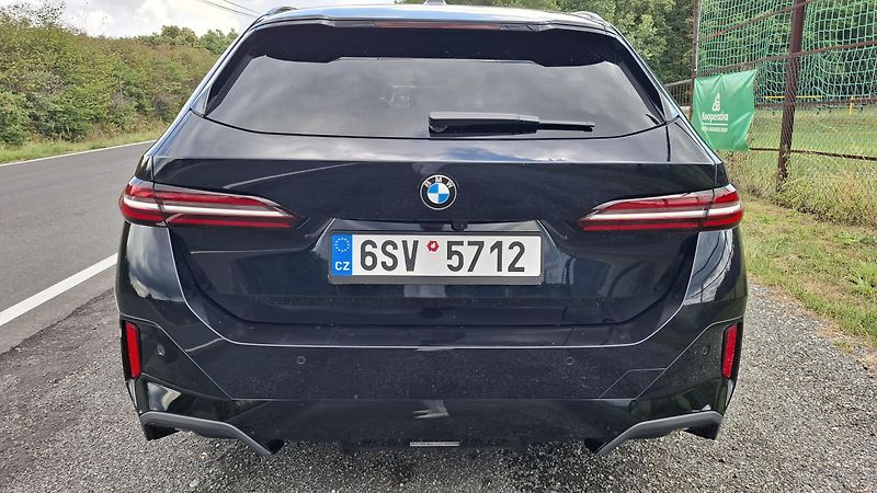 BMW Řada 5 (2024) - fotka 4 z 13