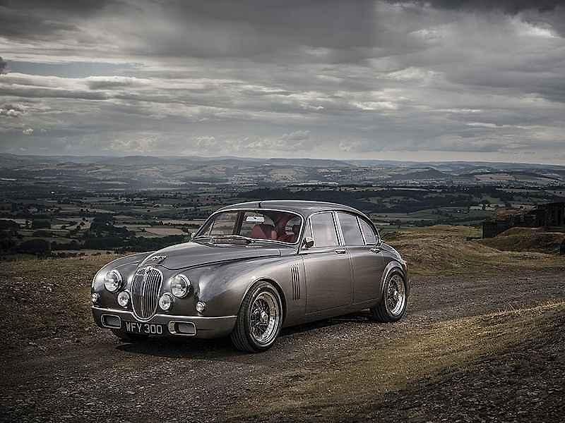 Jaguar Mark 2 designera Iana Calluma.