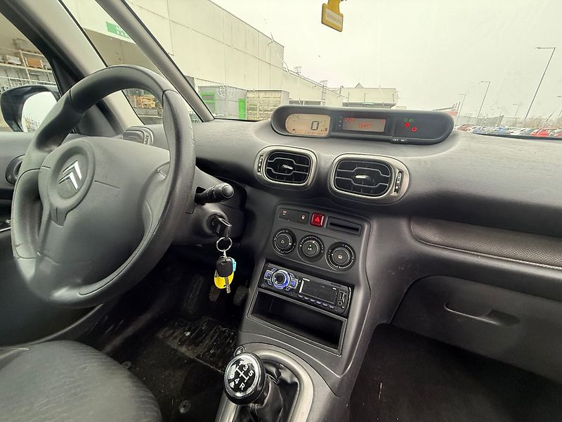 Citroën C3 Picasso 1,4 LPG STK 12/2027 - fotka 9 z 16