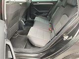 Volkswagen Passat (2021) 1.5 TSi, DSG, LED, navi - náhled 10