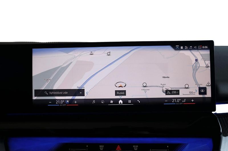 BMW Řada 5 540d xDrive Touring - fotka 14 z 35