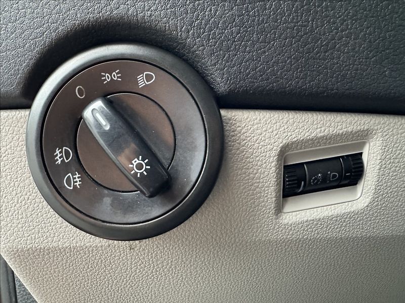 Volkswagen Transporter 2,0 TDI 110kW 4MOT DPH původČR - fotka 29 z 50