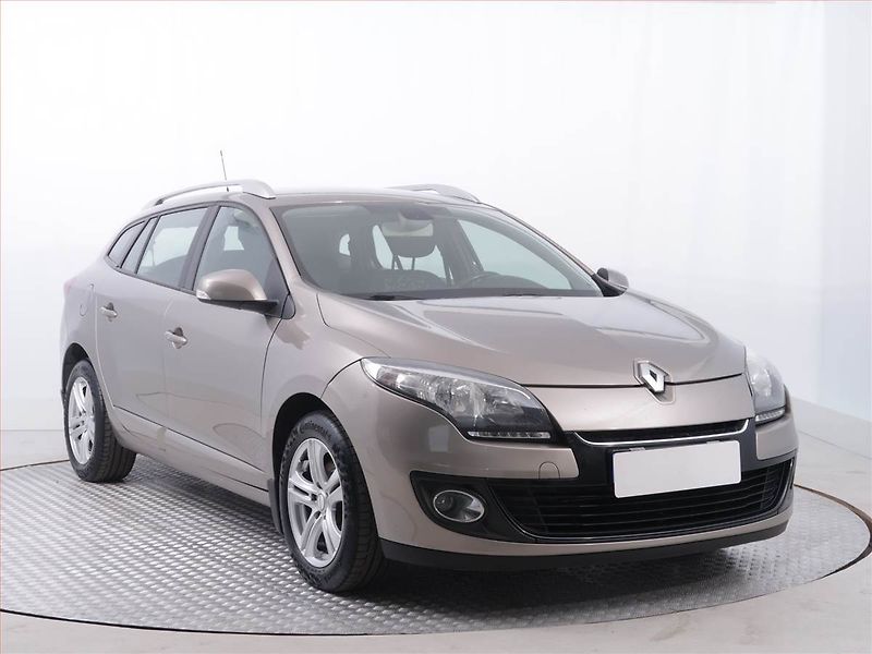 Renault Mégane (2013) 1.6 16V, ČR,1.maj, Serv.kniha - fotka 1 z 16