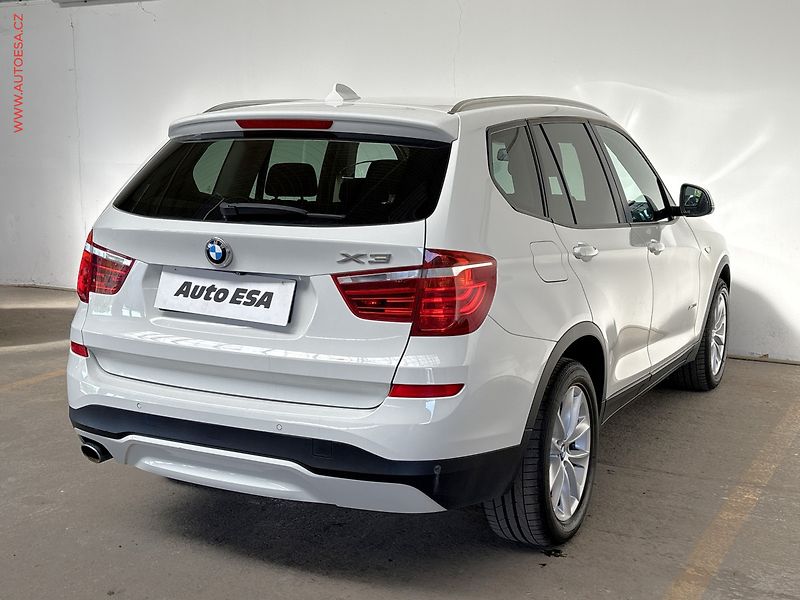 BMW X3 (2014) 2.0d xD, ČR, AT - fotka 4 z 17
