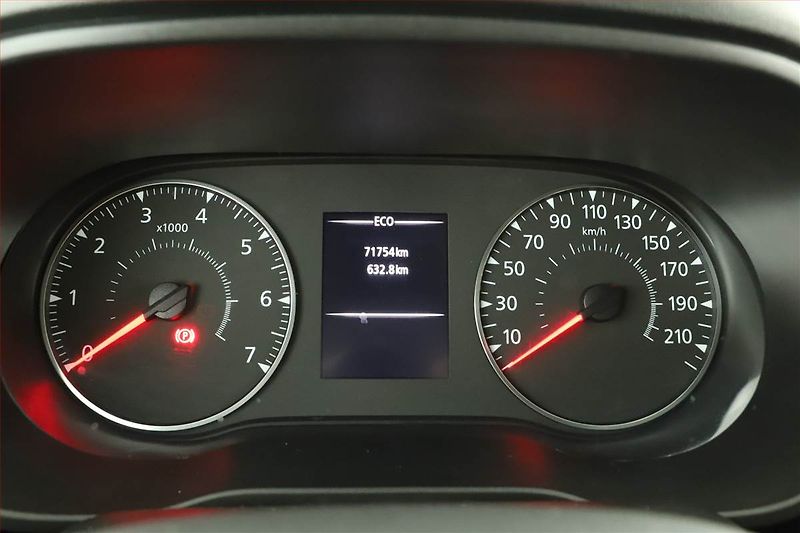 Dacia Duster (2018) 1.6 SCe, Navi, Tempomat - fotka 9 z 14