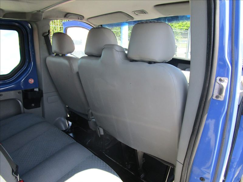 Renault Trafic 2.0dCi 115 L2H1, 6 míst - fotka 23 z 45