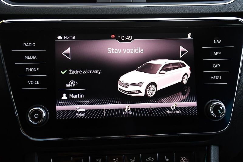 Škoda Superb 1,5TSi STYLE - fotka 44 z 57