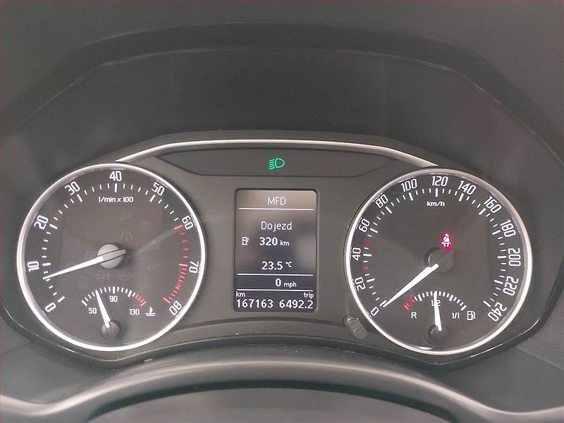 Škoda Octavia (2013) Style 1.4 TSI, Serv.kniha - fotka 11 z 19