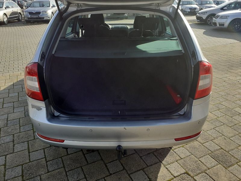 Škoda Octavia (2013) II Kombi 1.4 TSi 90kW - fotka 16 z 30