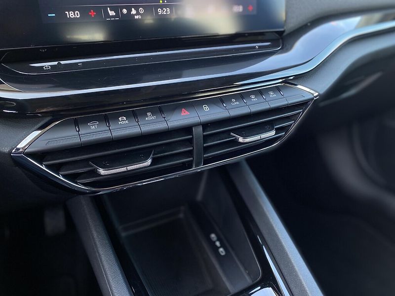 Škoda Octavia Combi 1,0 TSI 81 kW Style DSG - fotka 16 z 27