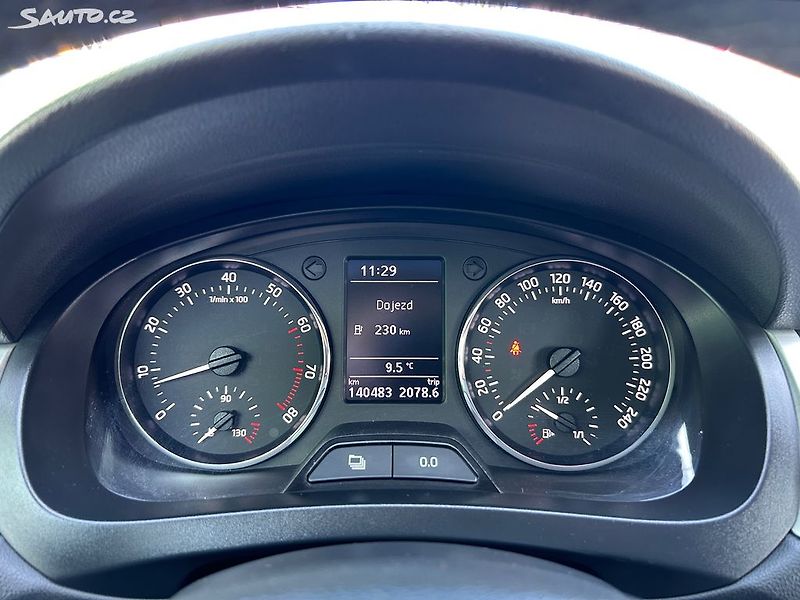 Škoda Rapid (2013) 1.2 TSi 63 KW servisní kniha - fotka 18 z 35