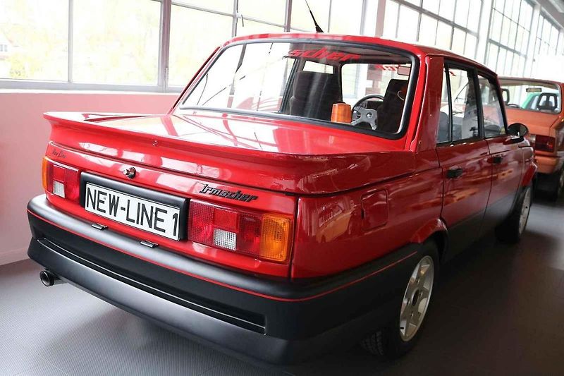Tento čtyřtaktní Wartburg se vyráběl jen necelé tři roky