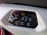Volkswagen Multivan (2026) Life 2,0 TDI - náhled 8