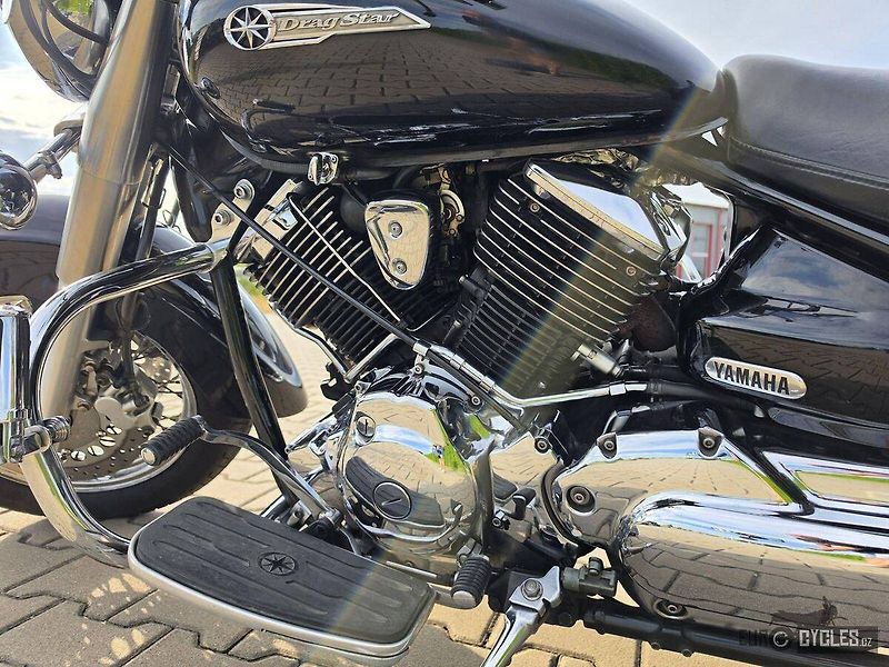 Yamaha XVS 1100 A DragStar Classic (2001) - fotka 9 z 11