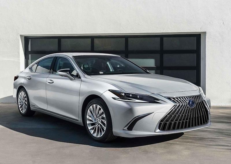 Ford Evos by měl podle řady zdrojů časem nahradit Mondeo