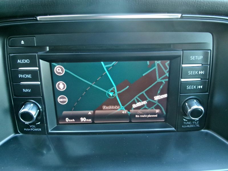 Mazda 6 (2014) 2,2D - ZADÁNO - fotka 19 z 28