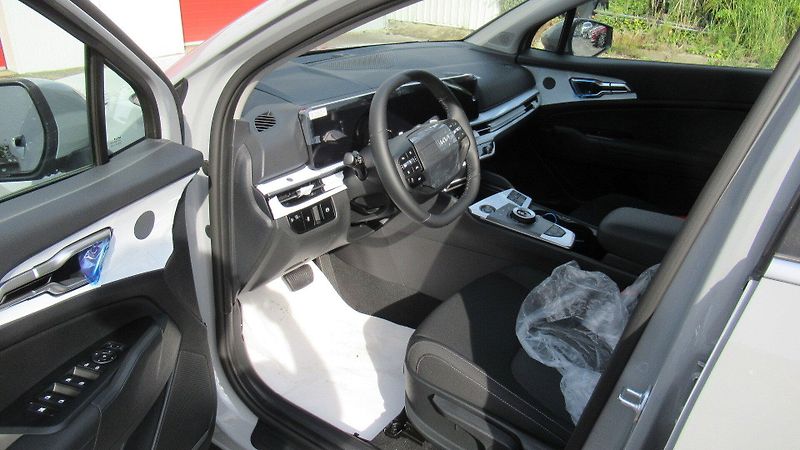 Kia Sportage (2026) 1,6 T-GDi GPF 4x2 7DCT EXCLUSI - fotka 6 z 8