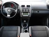 Volkswagen Touran (2007) 1.4 TSi, Klima - náhled 7