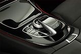 Mercedes-Benz Třídy E (2017) AMG Paket E 400 4MATIC - náhled 22
