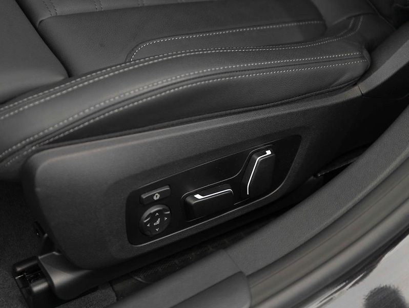 BMW Řada 4 M440i xDrive Gran Coupé - fotka 21 z 22