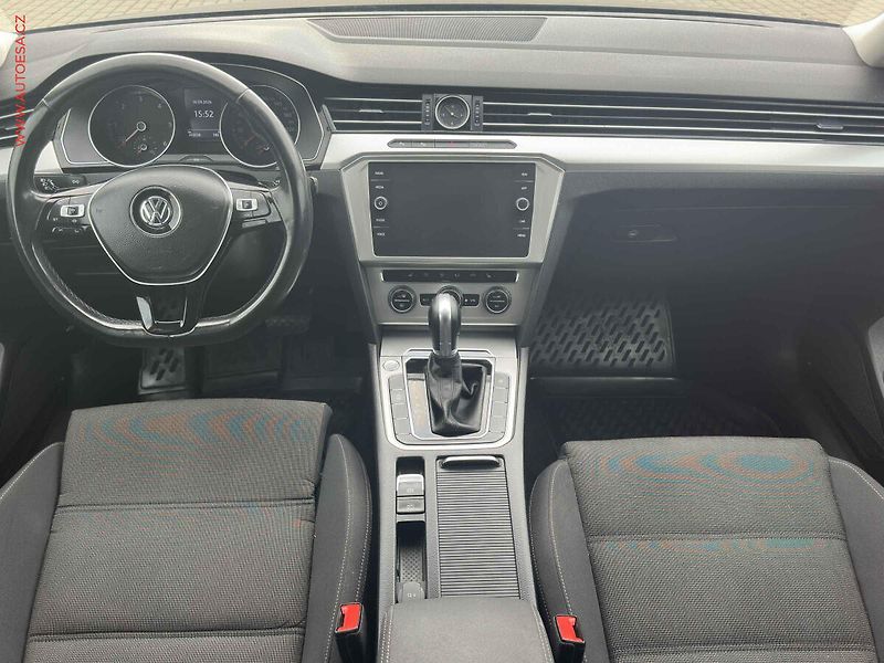 Volkswagen Passat (2019) 2.0 TDi, 2.maj, DSG, navi. - fotka 8 z 26