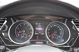 Volkswagen Touran (2017) 1.4TSI 110kw HIGHLINE 7M TAŽNÉ - náhled 36