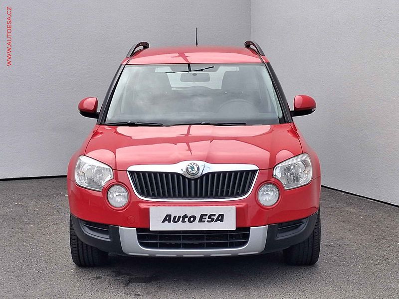 Škoda Yeti (2012) 2.0 TDi 4x4, 2.maj,ČR - fotka 2 z 15