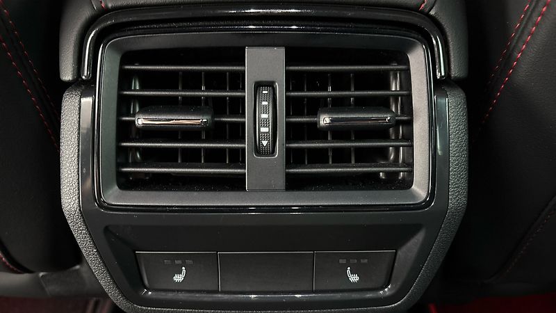 Škoda Kodiaq 2.0 TSI DSG 4x4 RS - fotka 23 z 30