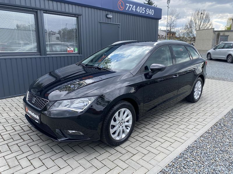 Seat Leon 1.4 TSI 92kW - 1xMAJ.- STYLE - fotka 2 z 41