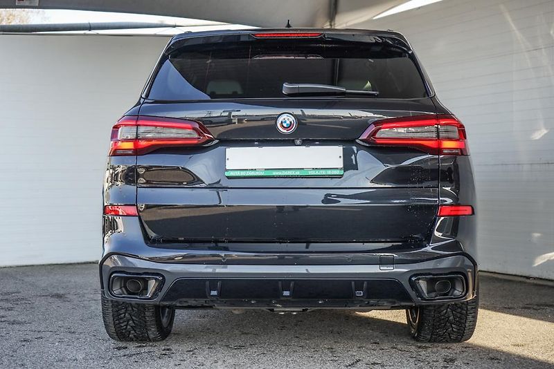 BMW X5 (2023) - fotka 6 z 28