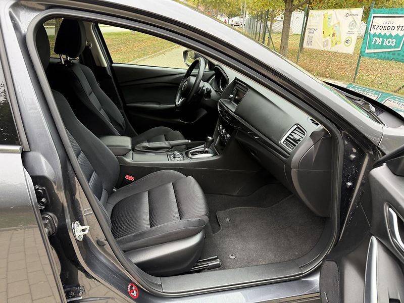 Mazda 6 2.5 Sports-Line AUTOMAT - fotka 22 z 35