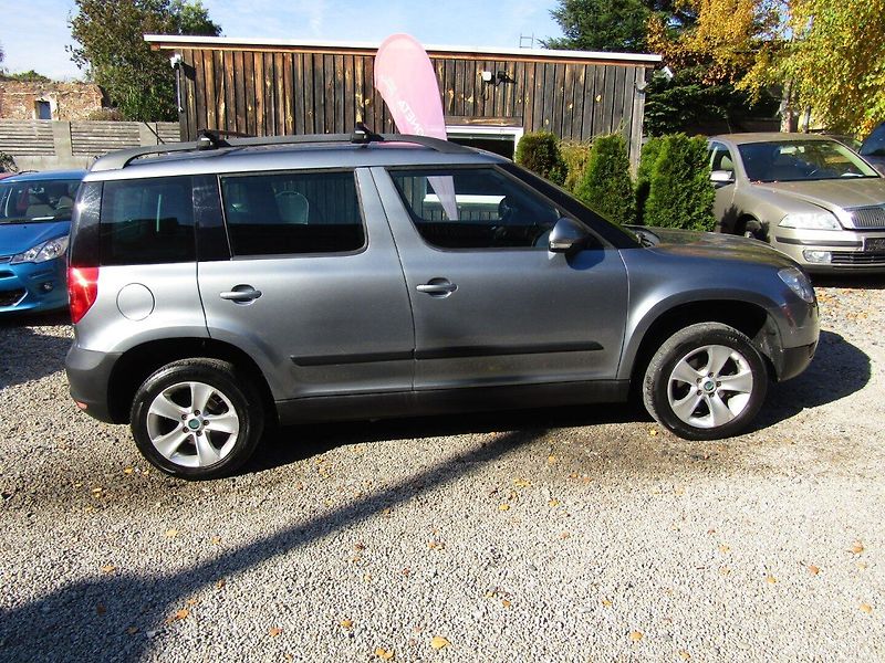 Škoda Yeti (2011) 1.6 TDI  77kW NOVÁ SPOJKA - fotka 9 z 37