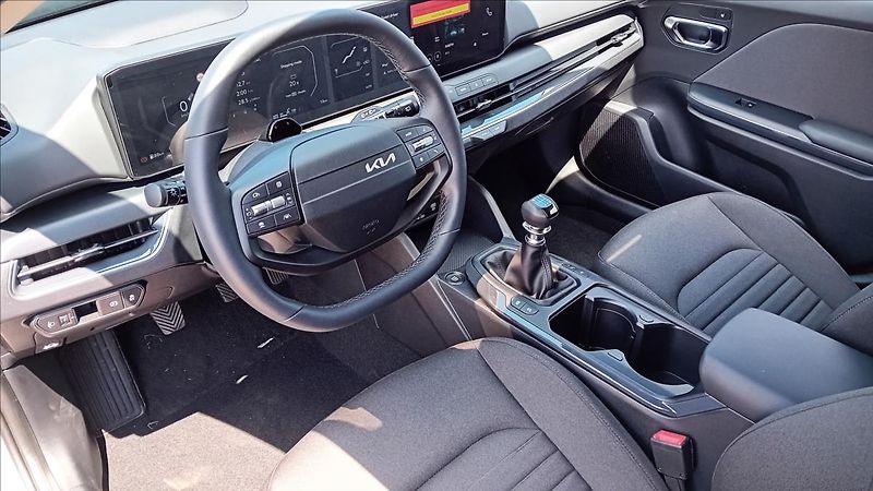 Kia K4 1,0 SW T-GDi Exclusive - fotka 8 z 12