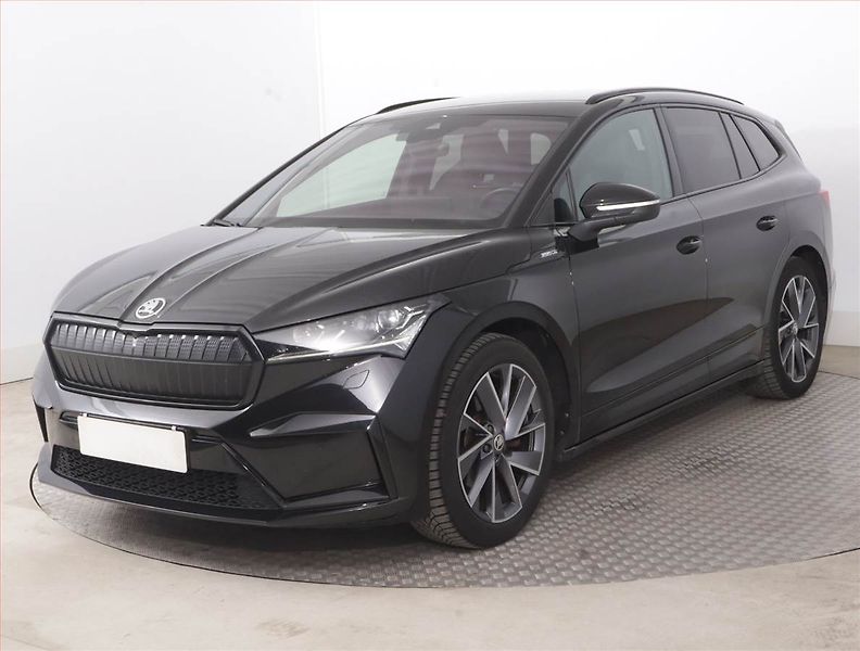Škoda Enyaq (2021) Sportline iV 60 (62 kWh) - fotka 2 z 17
