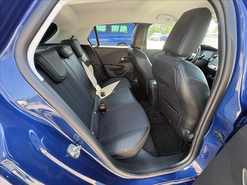 Opel Corsa Bat.50kW Led,Výhřev,Kamera - fotka 36 z 45