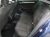 Volkswagen Passat - náhled 22