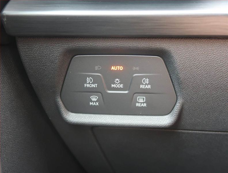 Cupra Formentor (2023) 1.5 TSI - fotka 16 z 20