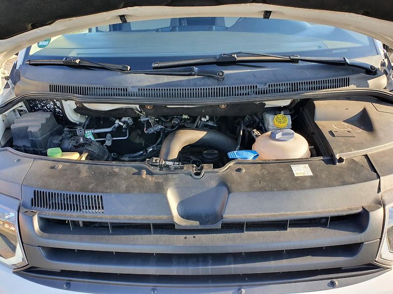 Volkswagen Multivan (2010) 2L 103kw, pěkný stav,  splátky - fotka 24 z 32