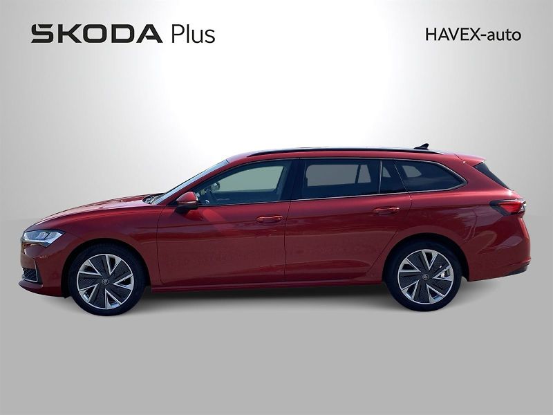 Škoda Superb (2025) Combi 1.5 TSI DSG Selection - fotka 36 z 38