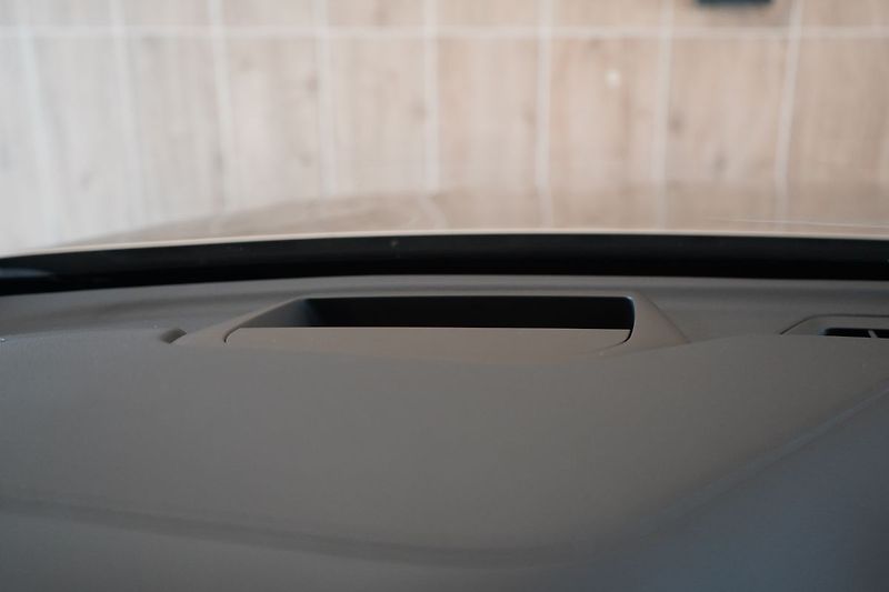 Volvo XC60 B5 ULTRA Dark, Bowers, Masáž - fotka 25 z 46