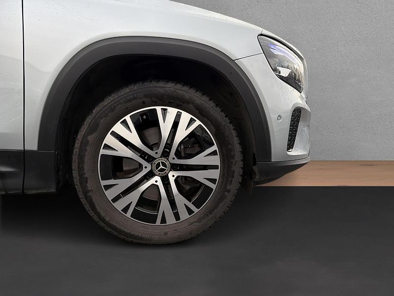 Mercedes-Benz GLB 200d, 4M, PRVNÍ MAJITEL - fotka 15 z 17