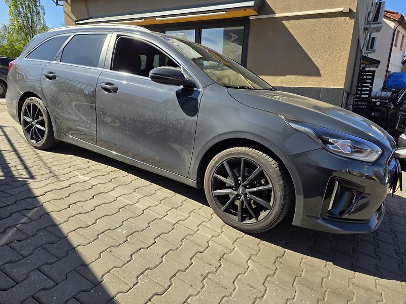 Kia Ceed (2019) 1.6-GT-LINE-AUTOMAT-TAŽNÉ - fotka 5 z 18