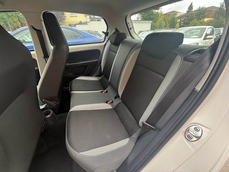 Škoda Citigo (2016) 1.0 MPI - fotka 9 z 14