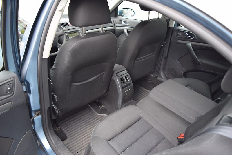 Škoda Octavia (2008) 1.8TSI 118kwELEGANCE KLIMA ALU - fotka 16 z 44