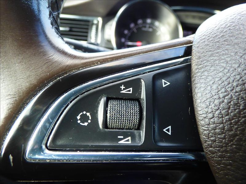 Škoda Superb 2,0 TDI 125kw 4x4  Laurin & Kl - fotka 16 z 54