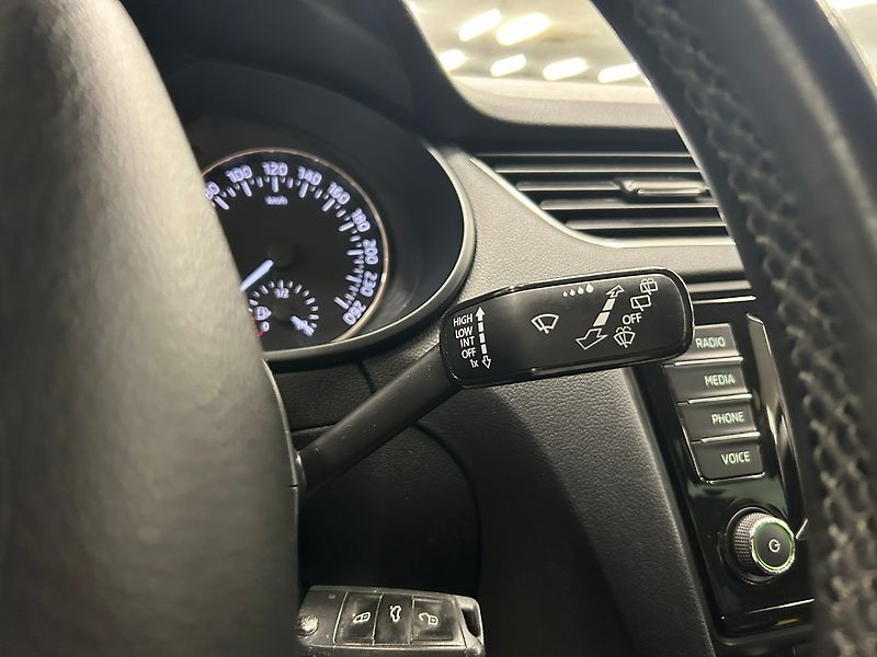 Škoda Octavia (2018) 1.4 G-Tec Ambition 2018 | Záru - fotka 41 z 71
