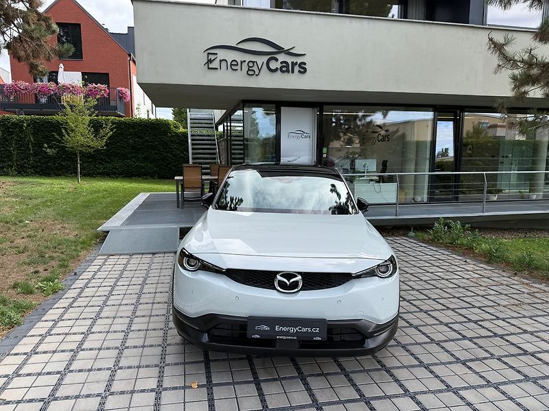 Mazda MX-30 e-Skyactive BOSE / 360° kamera - fotka 2 z 37